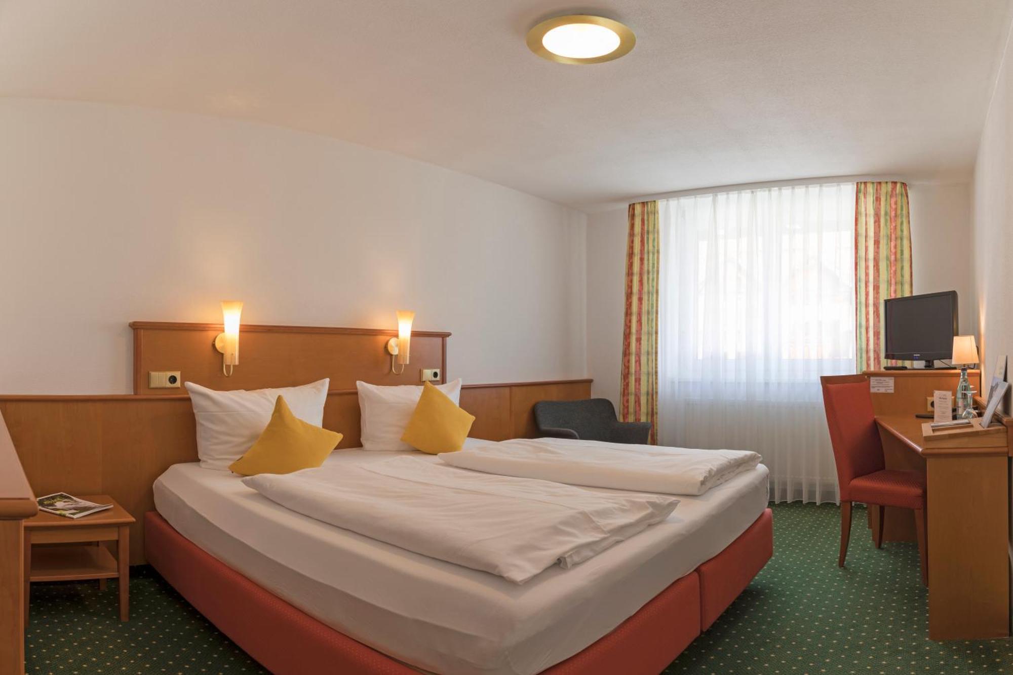 Widmann'S Loewen Hotel Königsbronn Kültér fotó